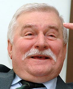 Lech Wałęsa specjalnie dla WP: akumulatory naładowane