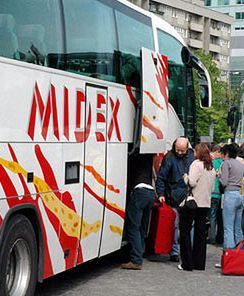 Za granicą chce pracować coraz więcej Polaków