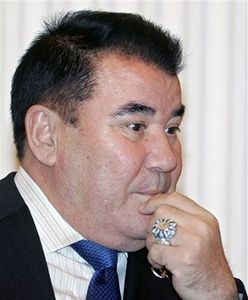 Dożywotni prezydent Turkmenistanu zmarł na atak serca