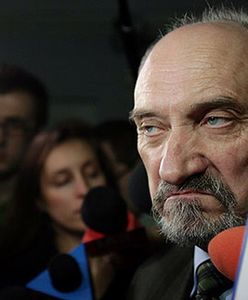 Wybierz Minę Roku 2006!