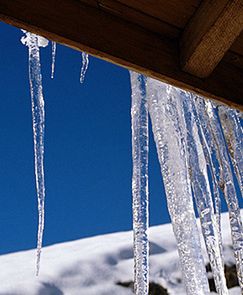 Co najmniej 80 osób zginęło z powodu śnieżyc w Chinach