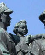 IPN lustruje ulice i pomniki