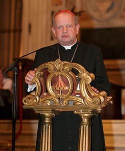 Kardynał Dziwisz o Janie Pawle II: santo subito!