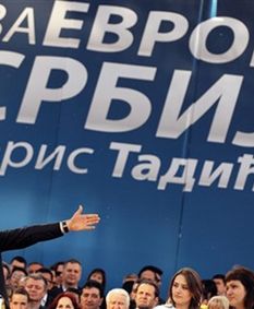 Prounijna koalicja prowadzi w wyborach w Serbii
