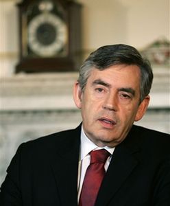 Premier Wielkiej Brytanii przyznaje się do błędów