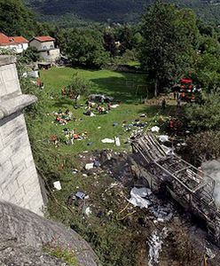 Kierowca autokaru nie zauważył znaku?