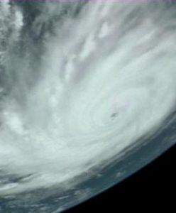 Astronauci podziwiali z kosmosu huragan Dean