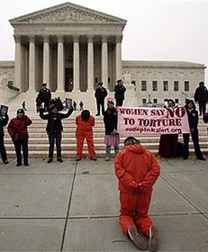 Sąd Najwyższy USA rozpatruje prawa więźniów Guantanamo