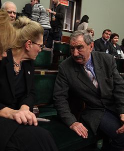 Rodziny ofiar zawiedzione: "skandal", "dramatyczna obrona"