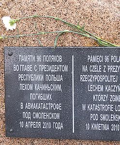 "MSZ wiedziało. Konsul był przy zawieszaniu tablicy"