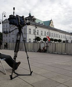 Upamiętnić. Nie przed Pałacem!