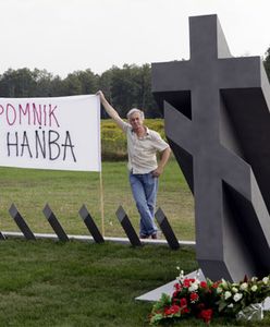 Co ma Tusk w sowieckim mundurze do Wilhelma?