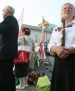 "Czy w Polsce krzyż może stać wszędzie?"