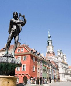 Wtłoczyli beton w rury - rynek w Poznaniu zagrożony