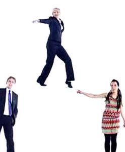 "Ta piosenka zawładnie umysłami Polaków" - zobacz film