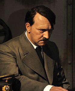 Sensacyjne odkrycie: Hitler nie popełnił samobójstwa?