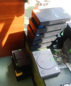 Przerabiali konsole do gier, grozi im 5 lat - ich klientom też