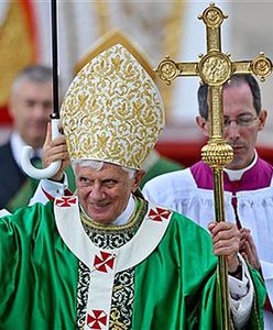 Papież modlił się za ofiary wypadków drogowych