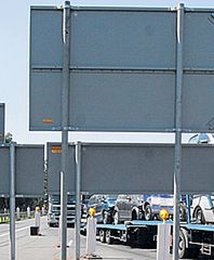 Przejazd dziurawymi autostradami będzie bezpłatny?