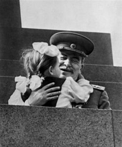 Zmarł jedyny wnuk Stalina, który znał dziadka