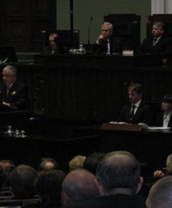 Politycy nie chcą oszczędzać na swoich partiach