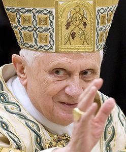 "Ekskomunika to haniebny sygnał z Watykanu"