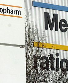 Spółka miliardera-samobójcy dostanie 400 mln euro