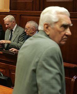 Autorzy stanu wojennego sądzeni jak gangsterzy