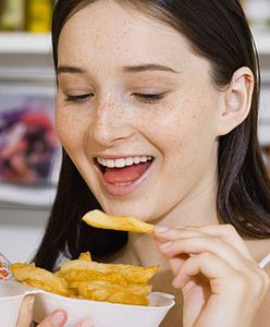 W czasie kryzysu Polacy wybierają fast foody