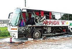 Wypadek autobusu z licealistami - nauczycielka nie żyje