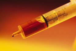 Plastikowa krew zastąpi prawdziwą?