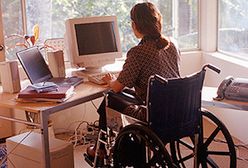 Twarzą kampanii "Pełnosprawni w pracy" jest zdrowy aktor