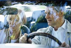 Jak oznaczyć starszego kierowcę