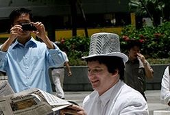 Hymn narodowy w sedesie - artyści kontra prokuratura