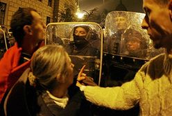 Policja usunęła demonstrantów z placu przed węgierskim parlamentem