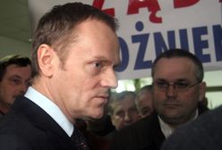 Rząd Tuska na "trzy z dwoma minusami"