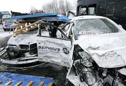 1 ofiara śmiertelna, 30 rannych w karambolu w Austrii