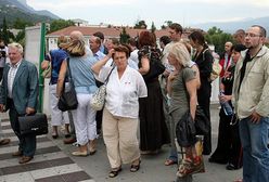 Premier: po 100 tys. zł dla rodzin ofiar wypadku