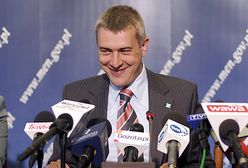 Giertych: unieważnić przetarg na kampanię mundurków