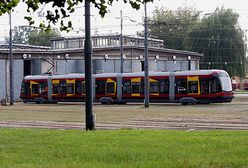 Najdłuższy tramwaj w Polsce na ulicach Warszawy
