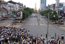 Wojsko strzela do tłumu w Birmie