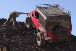 Ekstremalny off road: do krateru na wyciągarce