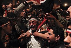 Demonstranci protestowali w nocy w Kairze