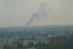 Kłęby dymu nad Warszawą - strażacy walczą z ogniem