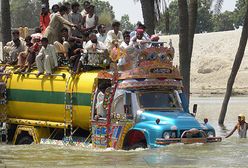Papież prosi cały świat o pomoc dla Pakistanu