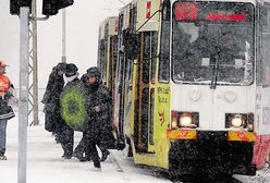 Flaszka z "wódką" tramwajarza przeraziła pasażerkę