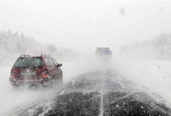 Zima nie odpuszcza. Nadchodzą zawieje i zamiecie śnieżne