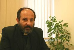 Grożą ks. Isakowiczowi-Zaleskiemu: "póki co żyje..."