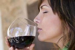 Nagie zdjęcie w CV zwiększy szansę na pracę?