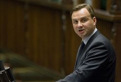 B. prezydencki minister: o 14.00 przyszedł telegram, że Lech Kaczyński nie żyje